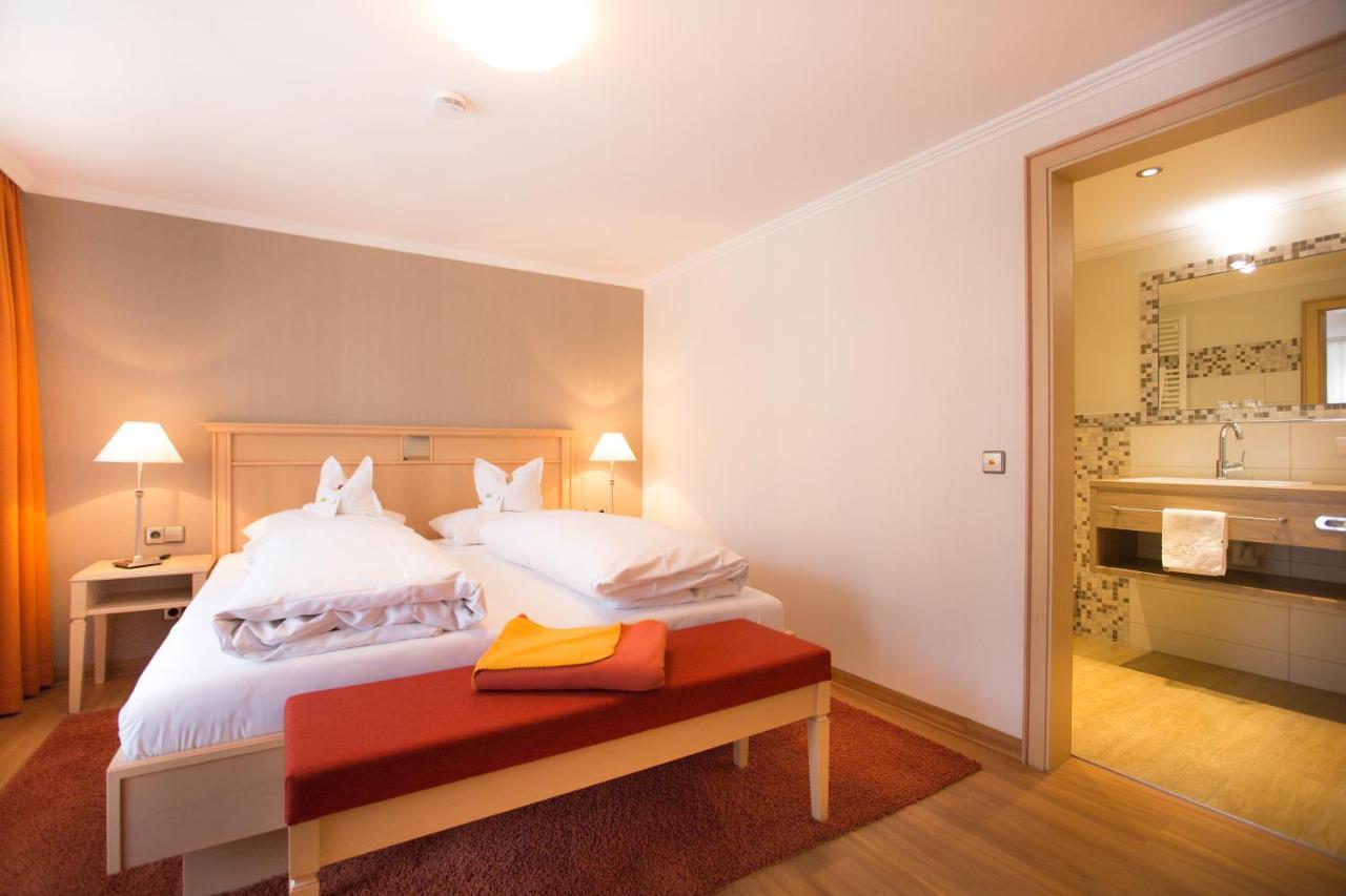 Flair Hotel Adlerbad Bad Peterstal-Griesbach Exteriör bild